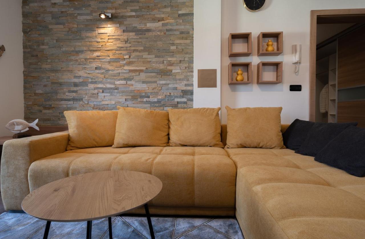Appartement Penthouse Gea à Premantura Extérieur photo